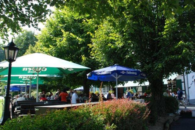 Wisskirchen Hotel & Restaurant Odenthal Exteriör bild